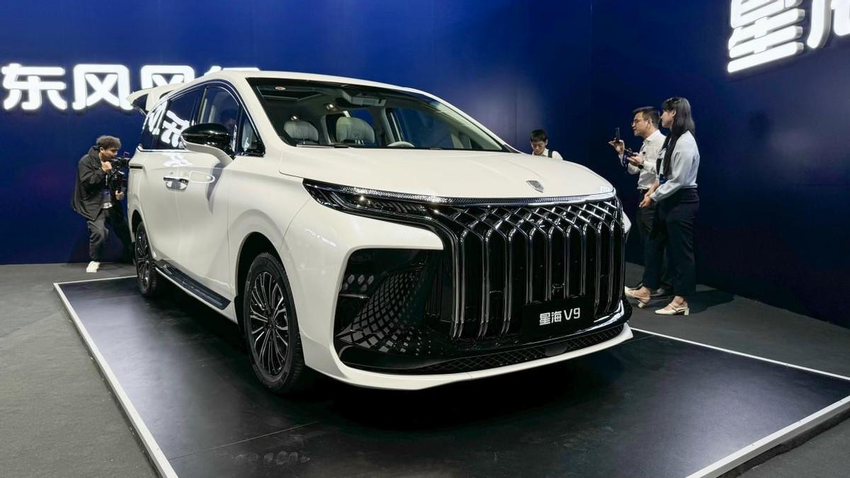 又一臺高性價比新能源MPV?風(fēng)行星海V9正式開啟預(yù)售