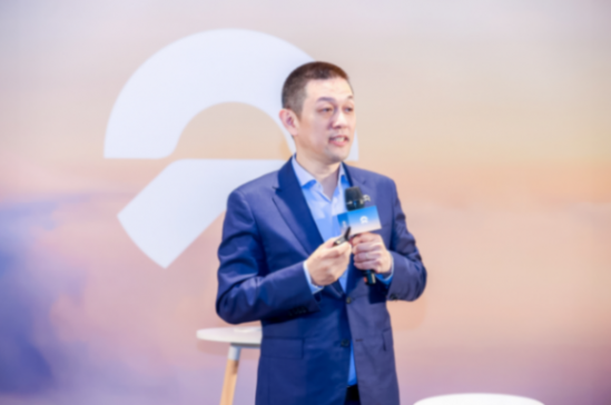 一臺ET7行政版,發掘出蔚來的“社會共識”